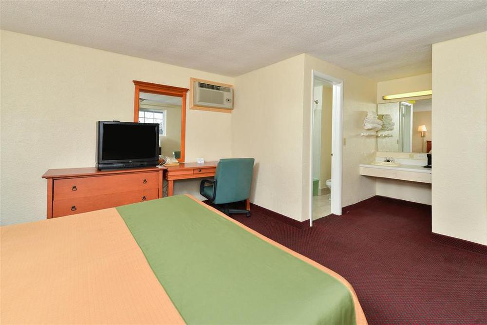Americas Best Value Inn - Lebanon Quarto foto